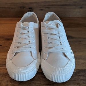 Mossimo Sneakers